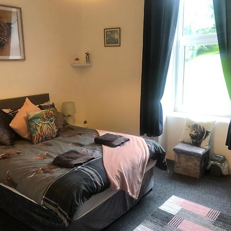 Captivating 2-Bed Apartment In Isle Of Bute Rothesay Exteriér fotografie