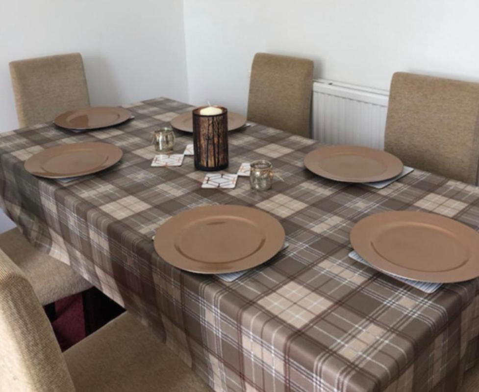 Captivating 2-Bed Apartment In Isle Of Bute Rothesay Exteriér fotografie