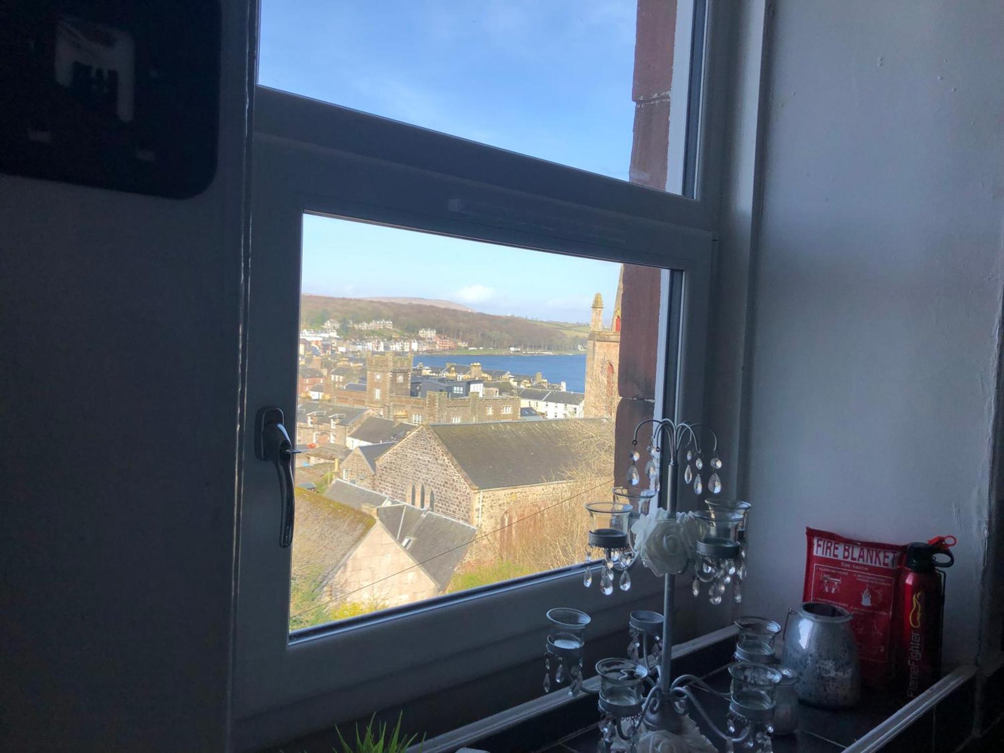 Captivating 2-Bed Apartment In Isle Of Bute Rothesay Exteriér fotografie